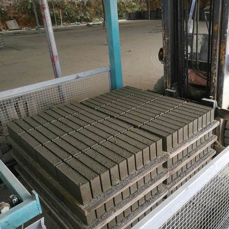 Pag-unlock sa Potensyal ng Mga Makinang Gumagawa ng Paver Block sa Industriya ng Concrete Machinery